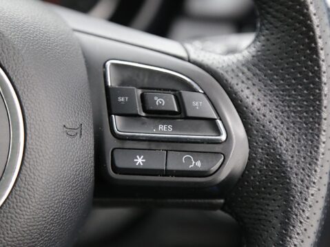 MG MG3 1.5 VTi-TECH Exclusive Nav Euro 6 (s/s) 5dr 12