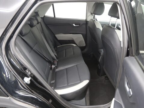 Kia Stonic 1.0 T-GDi 4 Euro 6 (s/s) 5dr 23