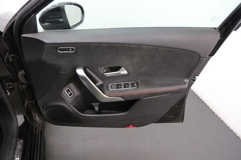 Mercedes-Benz A Class 1.5 A180d AMG Line (Premium) 7G-DCT Euro 6 (s/s) 4dr 18