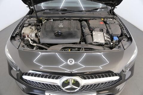 Mercedes-Benz A Class 1.5 A180d AMG Line (Premium) 7G-DCT Euro 6 (s/s) 4dr 26