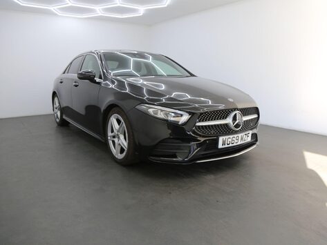 Mercedes-Benz A Class 1.5 A180d AMG Line (Premium) 7G-DCT Euro 6 (s/s) 4dr
