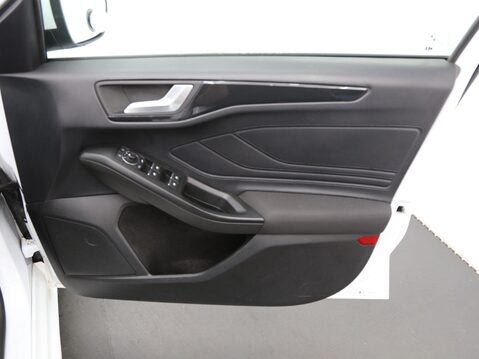 Ford Focus 1.0T EcoBoost ST-Line Edition Euro 6 (s/s) 5dr 19