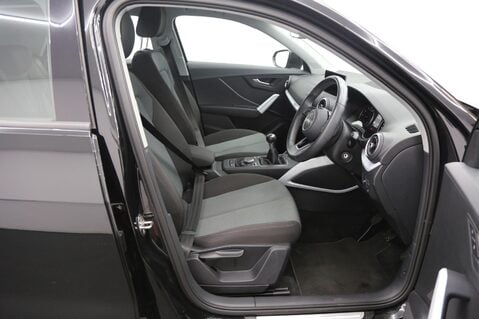 Audi Q2 1.0 TFSI 30 Technik Euro 6 (s/s) 5dr 20