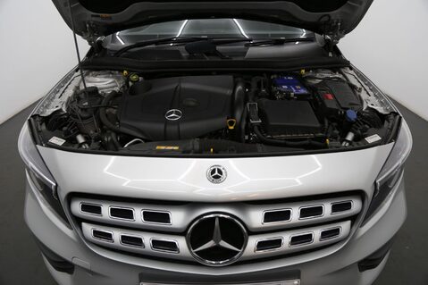Mercedes-Benz GLA 2.1 GLA200d AMG Line (Executive) 7G-DCT 4MATIC Euro 6 (s/s) 5dr 28