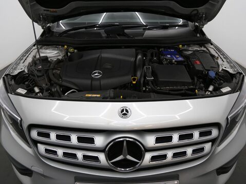 Mercedes-Benz GLA 2.1 GLA200d AMG Line (Executive) 7G-DCT 4MATIC Euro 6 (s/s) 5dr 28