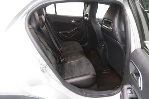 Mercedes-Benz GLA 2.1 GLA200d AMG Line (Executive) 7G-DCT 4MATIC Euro 6 (s/s) 5dr 11
