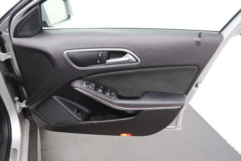 Mercedes-Benz GLA 2.1 GLA200d AMG Line (Executive) 7G-DCT 4MATIC Euro 6 (s/s) 5dr 14