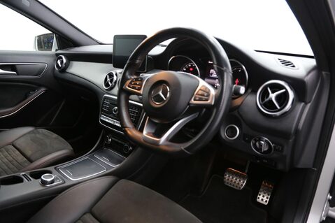 Mercedes-Benz GLA 2.1 GLA200d AMG Line (Executive) 7G-DCT 4MATIC Euro 6 (s/s) 5dr 15
