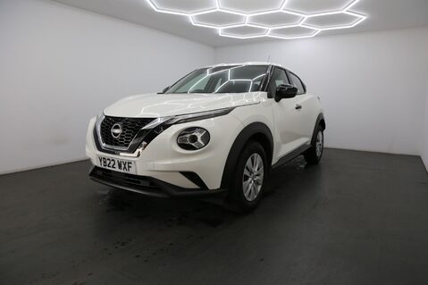 Nissan Juke 1.0 DIG-T Visia Euro 6 (s/s) 5dr 3