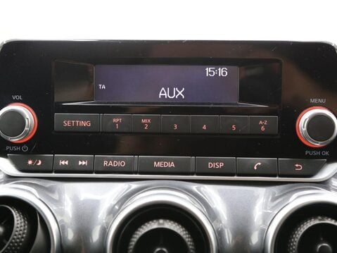 Nissan Juke 1.0 DIG-T Visia Euro 6 (s/s) 5dr 15