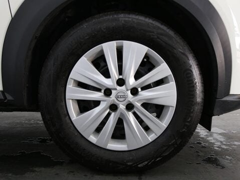 Nissan Juke 1.0 DIG-T Visia Euro 6 (s/s) 5dr 26