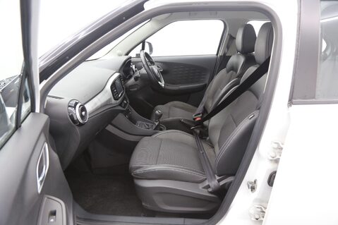 MG MG3 1.5 VTi-TECH Exclusive Nav Euro 6 (s/s) 5dr 21