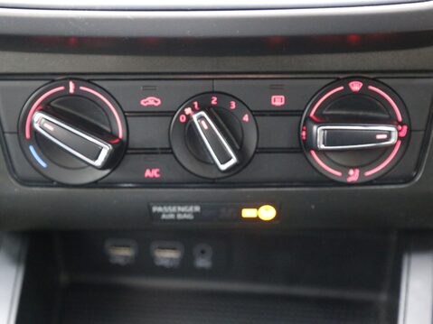 SEAT Ibiza 1.0 TSI SE Technology Euro 6 (s/s) 5dr GPF 18