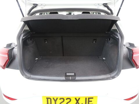 Volkswagen Polo 1.0 TSI Style Euro 6 (s/s) 5dr 27