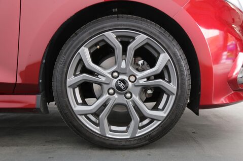 Ford Fiesta 1.0T EcoBoost ST-Line Edition Euro 6 (s/s) 5dr 27