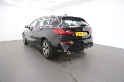 BMW 1 Series 1.5 118i SE Hatchback 5dr Petrol Manual Euro 6 (s/s) (140 ps) 7