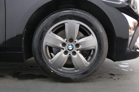 BMW 1 Series 1.5 118i SE Hatchback 5dr Petrol Manual Euro 6 (s/s) (140 ps) 27