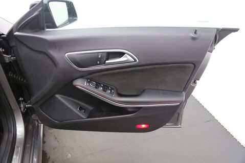 Mercedes-Benz CLA Class 2.1 CLA220d AMG Line Coupe 7G-DCT 4MATIC Euro 6 (s/s) 4dr 20