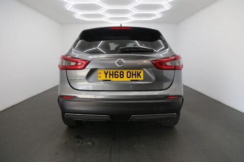 Nissan Qashqai 1.3 DIG-T N-Connecta Euro 6 (s/s) 5dr 6