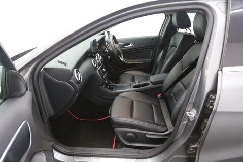 Mercedes-Benz A Class 1.6 A180 Sport (Executive) 7G-DCT Euro 6 (s/s) 5dr 23