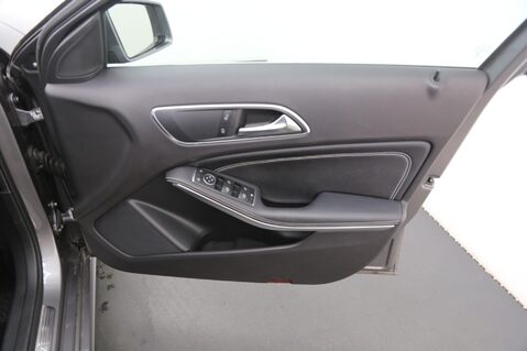 Mercedes-Benz A Class 1.6 A180 Sport (Executive) 7G-DCT Euro 6 (s/s) 5dr 20
