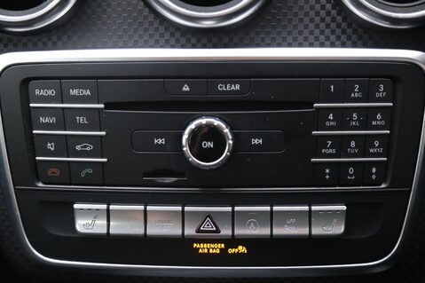 Mercedes-Benz A Class 1.6 A180 Sport (Executive) 7G-DCT Euro 6 (s/s) 5dr 17