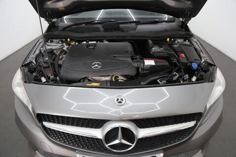 Mercedes-Benz A Class 1.6 A180 Sport (Executive) 7G-DCT Euro 6 (s/s) 5dr 28