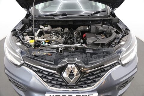 Renault Kadjar 1.3 TCe Iconic Euro 6 (s/s) 5dr 28