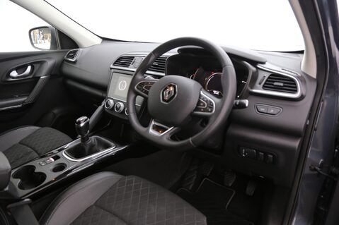Renault Kadjar 1.3 TCe Iconic Euro 6 (s/s) 5dr 21