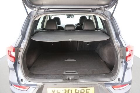Renault Kadjar 1.3 TCe Iconic Euro 6 (s/s) 5dr 26