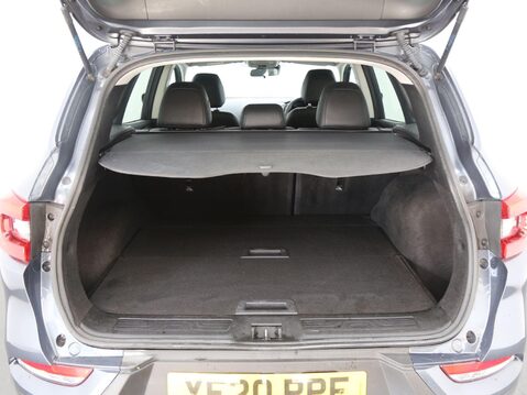 Renault Kadjar 1.3 TCe Iconic Euro 6 (s/s) 5dr 26