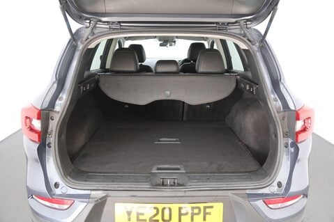 Renault Kadjar 1.3 TCe Iconic Euro 6 (s/s) 5dr 25