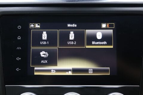 Renault Kadjar 1.3 TCe Iconic Euro 6 (s/s) 5dr 16