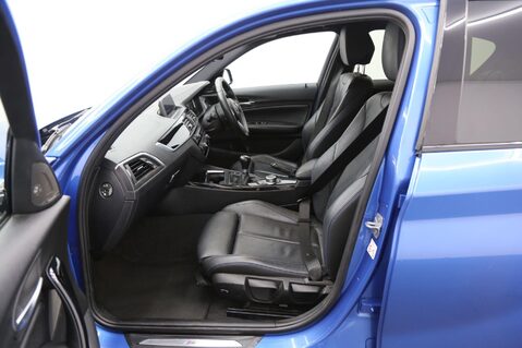 BMW 1 Series 1.5 118i M Sport Shadow Edition Euro 6 (s/s) 5dr 23