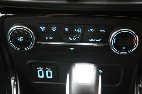 Ford Ecosport TITANIUM 17