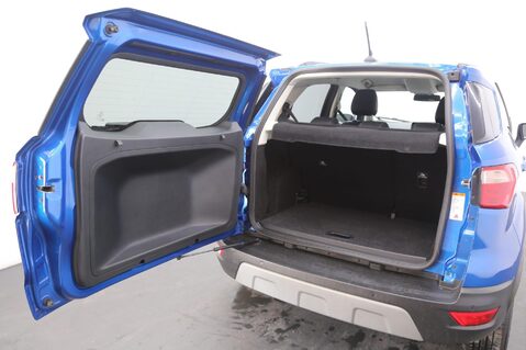 Ford Ecosport TITANIUM 26