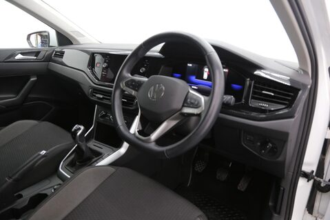 Volkswagen Polo 1.0 TSI Life Euro 6 (s/s) 5dr 21