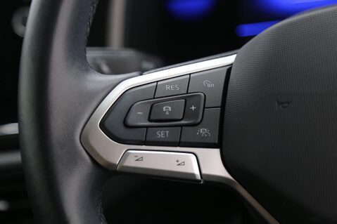 Volkswagen Polo 1.0 TSI Life Euro 6 (s/s) 5dr 11