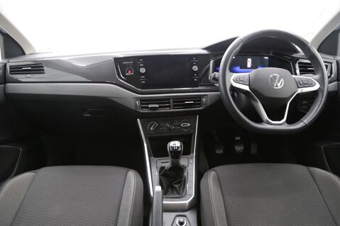 Volkswagen Polo 1.0 TSI Life Euro 6 (s/s) 5dr 9