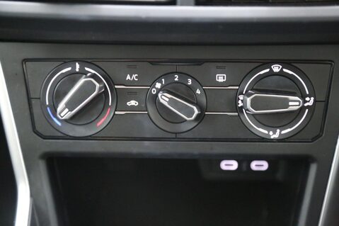 Volkswagen Polo 1.0 TSI Life Euro 6 (s/s) 5dr 17