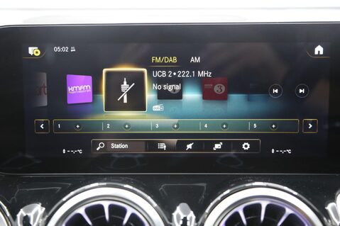 Mercedes-Benz GLB 1.3 GLB200 AMG Line (Premium Plus 2) 7G-DCT Euro 6 (s/s) 5dr 15