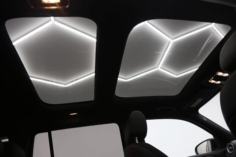 Mercedes-Benz GLB 1.3 GLB200 AMG Line (Premium Plus 2) 7G-DCT Euro 6 (s/s) 5dr 26