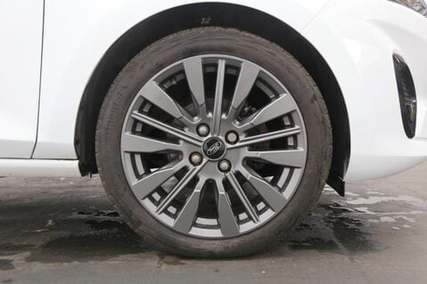 Ford Fiesta 1.0T EcoBoost Titanium X Euro 6 (s/s) 5dr 26
