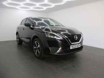 Nissan Qashqai 1.3 DIG-T MHEV N-Connecta Euro 6 (s/s) 5dr