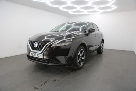 Nissan Qashqai 1.3 DIG-T MHEV N-Connecta Euro 6 (s/s) 5dr 3