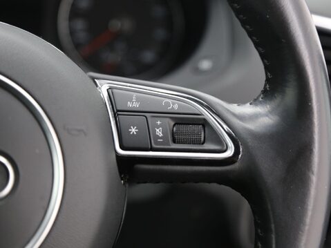 Audi Q3 2.0 TDI Sport quattro Euro 6 (s/s) 5dr 12