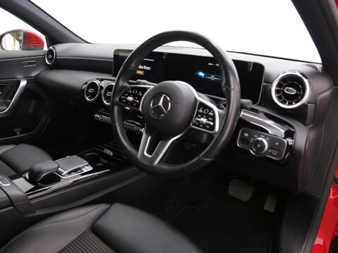 Mercedes-Benz A Class 1.3 A200 Sport (Executive) 7G-DCT Euro 6 (s/s) 5dr 22