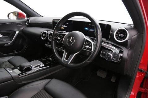 Mercedes-Benz A Class 1.3 A200 Sport (Executive) 7G-DCT Euro 6 (s/s) 5dr 22
