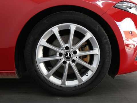 Mercedes-Benz A Class 1.3 A200 Sport (Executive) 7G-DCT Euro 6 (s/s) 5dr 27