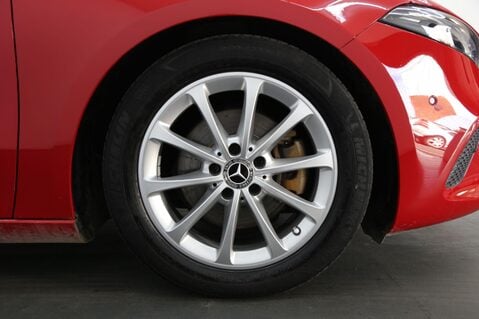 Mercedes-Benz A Class 1.3 A200 Sport (Executive) 7G-DCT Euro 6 (s/s) 5dr 27